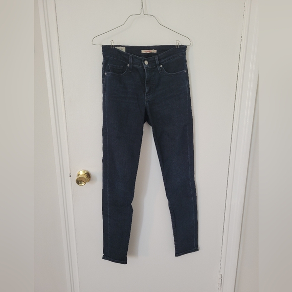 Levi's 311 Shaping Skinny Jean, size 26 - Picture 5 of 6